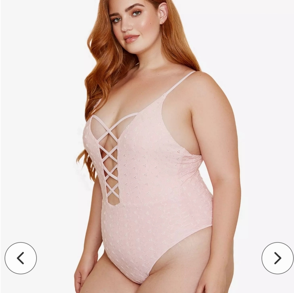 Dippin Daisy's Bliss One Piece Swimsuit Rosewater Pink Eyelette New 2X